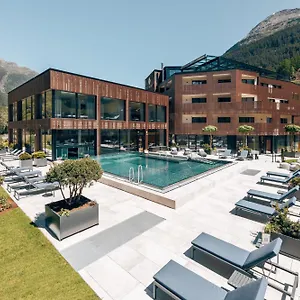 4* Hotel The Secret